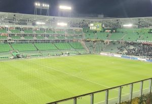 Column: Hoe paspoortgate de hele Eredivisie over hoop gooit.